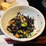 一和 - ひじきの炊いたん