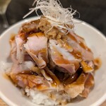 RAMEN MATSUI - チャーシューめし550円。