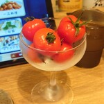 青森食堂 - ぷにょぷにょ というトマト。感想は長くなるので本文に。