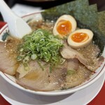 ラーメン 魁力屋 - 料理写真: