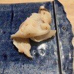 鮨 秀とら - 北寄貝ヒモ