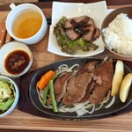 角車 - スライスステーキ＆ローストビーフ