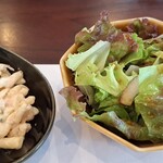 角車 - グリーンサラダ・、アカロニサラダ