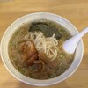背油豚骨らぁ麺 仁家 - 濃厚仁家豚骨醤油らぁ麺750円