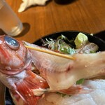 海鮮丼 佐政 - 身をいただいた後のユメカサゴさん