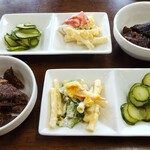 いかや - 鮪の大和煮、マカロニサラダ、きゅうりの酢の物✨