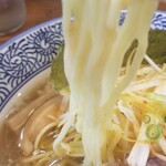 中華そば郷家  寺塚本店 - 中細麺