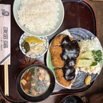 力亭 - 味噌カツ定食　並