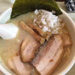 ORAGA - 名物「ホタテの69」特製チャーシュー。最高に美味しいです。