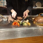 鉄板焼き 恵伝 - 