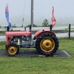 ヤツレン ソフトクリーム売店 - 