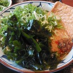 丸亀製麺 - きつねうどん（並）に無料トッピング
