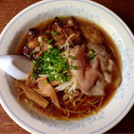 中華食堂 一番 - ザ・ラーメン（餃子入り）