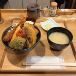 新潟カツ丼 タレカツ 本店 - 