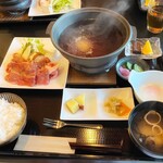 全日餐飲 月之路 - 