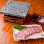 旬彩酒楽 恵や - 岡山県外不出のブランド牛・作州牛の桜島溶岩焼き