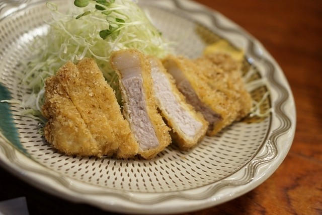tonkato pimphost Aji no Katsueda - Nishitetsu Hirao/Tonkatsu (Pork cutlet) | Tabelog