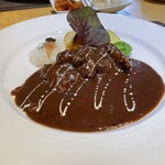 白山文雅 - 牛テールカレー　3410円かな？