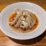 中国家庭料理 桃 - ピリ辛ゴマだれ水餃子