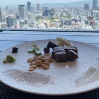 ニュー松坂 梅田32番街店 - 