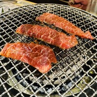 牛刺しと焼肉 仔虎 クリスロード店 - 