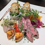 ビストロ屋 タカ - 料理写真:前菜盛り合わせ。