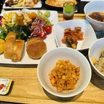 リュクス ダイニング ハプナ - 