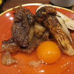 鳥茂 - すき焼き、松茸で巻いて1