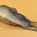 鮨駒 - 宮城の鮎のすじめ（肝のほうじ茶）