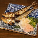 飲んべぇ食堂 らくだ屋 - いわしの丸干し