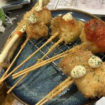 刺身・おでん・串カツ 高架下酒場あし跡 三宮店 - 