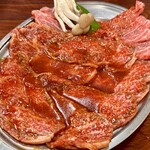 好楽園 - 極上黒毛和牛（リブロース）
                                　└マキ（¥1,980）
                                　└リブ芯　2人前 （1人前¥1,870）