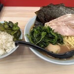 らーめん武道家 口 - 