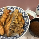 天ぷら新宿つな八 京王店 - 