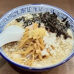 煮干し中華そば 山形屋 - 背脂生姜醤油ラーメン