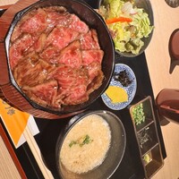 炭火和牛焼肉もうもう亭 広小路店 - 