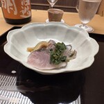 木山 - ◆向付
      鰆のたたき ツルムラサキとエゴマのソース 
      フルーツ茄子