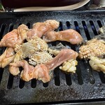 スタミナ園 - ホルモン旨し