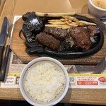 ブロンコビリー - 料理写真: