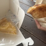 APPLE PIE lab Karuizawa Ten - マイヤーレモン、食べ歩きアップルパイ