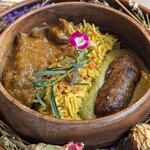 ベンガルタイガー - フラワーガーランドジンジャーフラワービーフメティチキンレモンライス