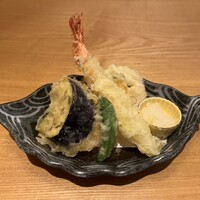 うおまん 西梅田本店 - サクサク天麩羅盛合せ