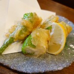 釜めし菜時記 さき亭 - 万願寺唐辛子の海老詰め天ぷら 580円