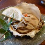 釜めし菜時記 さき亭 - 五島列島産岩ガキ 680円