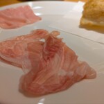 アドゥエパッシ - 多田さんのペルシュウ　岐阜ではこちらのお店だけで食べられる