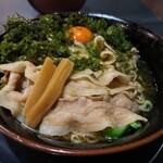 麺屋　たか - 甘めに味付けされた豚バラ肉がめちゃくちゃ美味しい