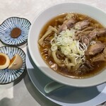 手打 親鶏中華そば 綾川 - 