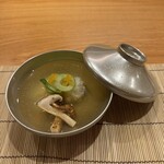 葵献心 やま田 - 今年の初松茸❗️鱧と松茸のお椀