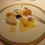 アピシウス - チーズ４種