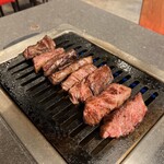 お肉一枚売りの焼肉店 焼肉とどろき - 